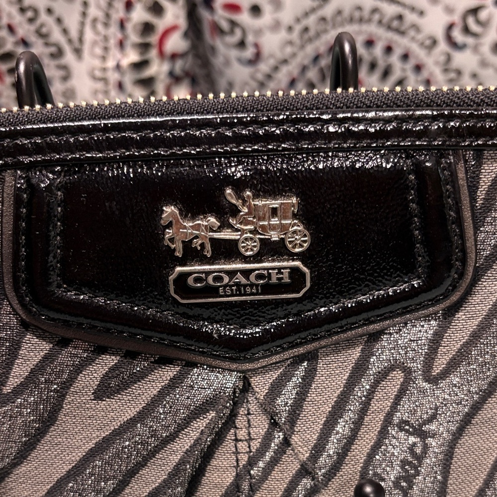 Coach Madison Zebra Print Large Wristlet Lurex Cloth Black Patent Leather Pouch - Picture 2 of 9